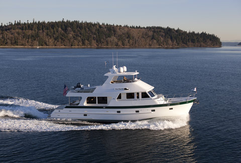 360 VR Virtual Tours of the Outer Reef 630 Cockpit Motoryacht