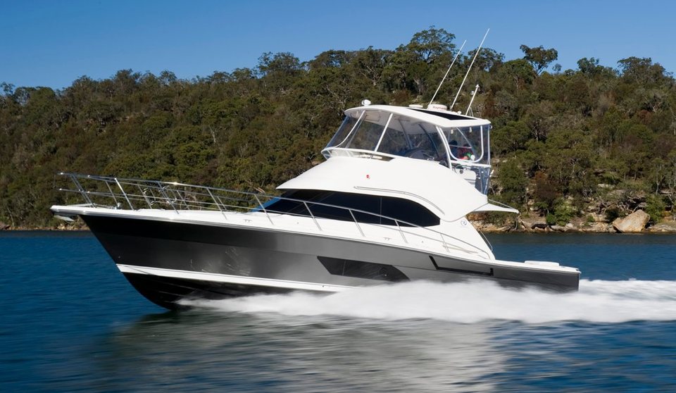360 VR Virtual Tours of the Riviera 43 Open Flybridge