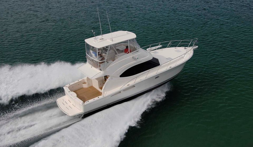 360 VR Virtual Tours of the Riviera 45 Open Flybridge