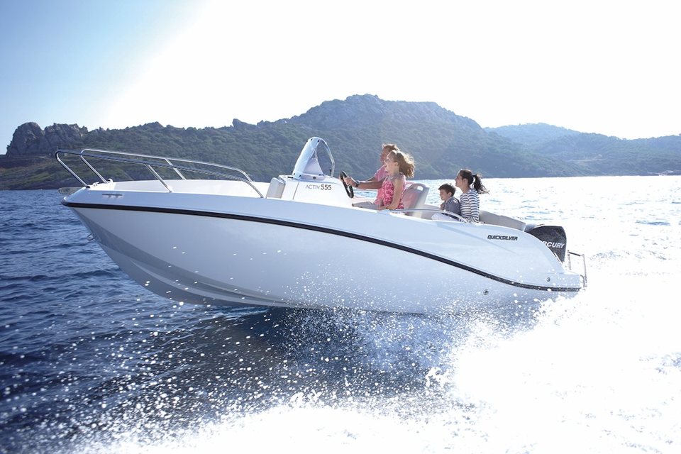 360 VR Virtual Tours of the Quicksilver Activ 555 Open