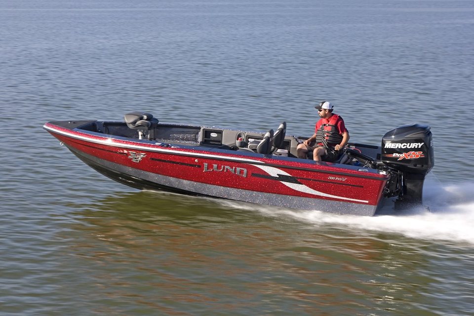 360 VR Virtual Tours of the Lund 208 Pro-V Tiller