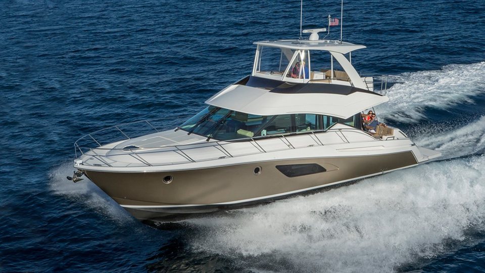 360 VR Virtual Tours of the Tiara 50 Flybridge