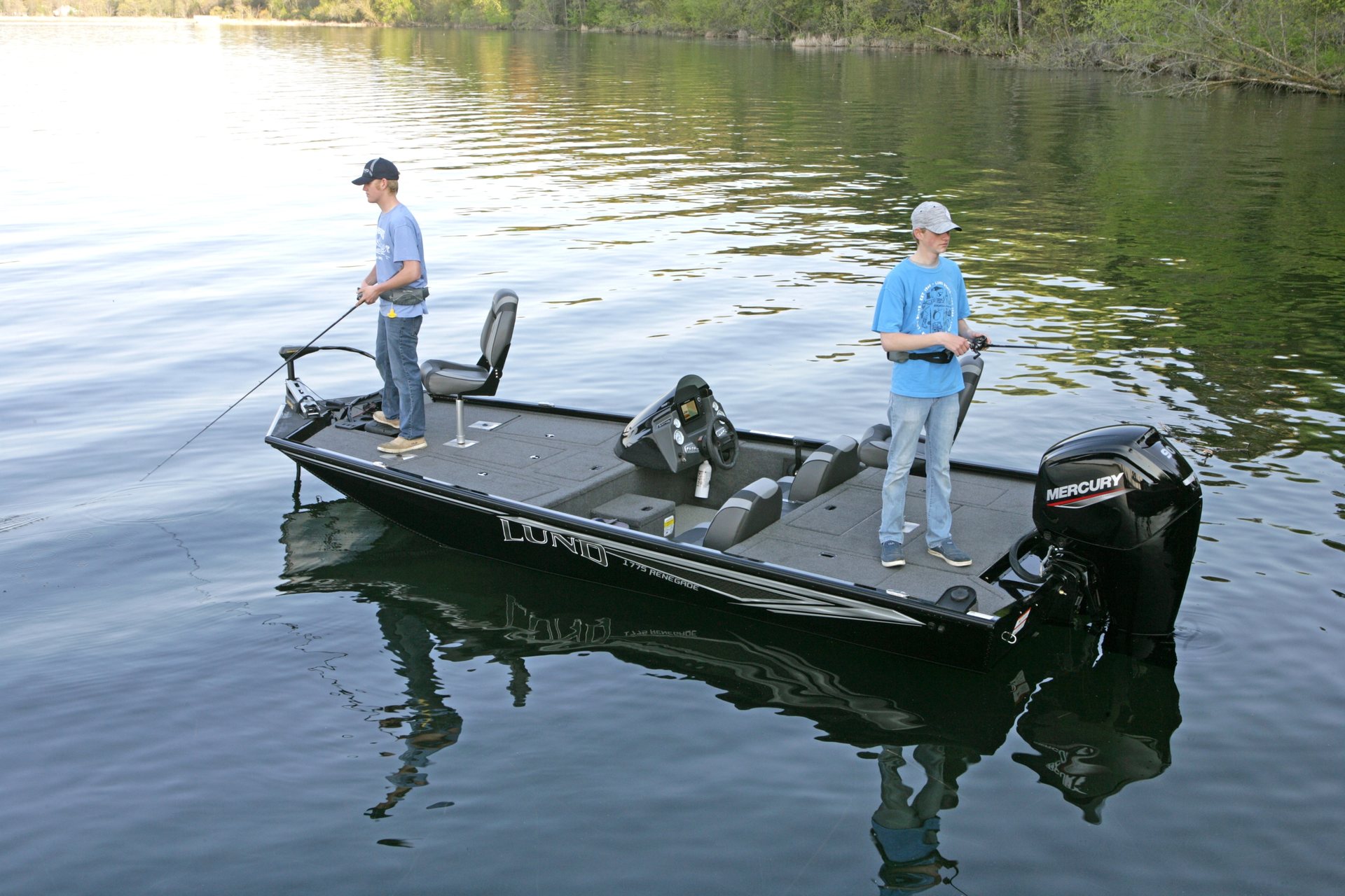 360 VR Virtual Tours of the Lund 1775 Renegade