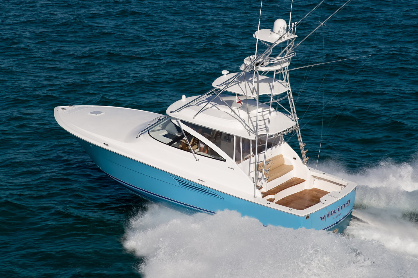 360 VR Virtual Tours of the Viking 44 Open
