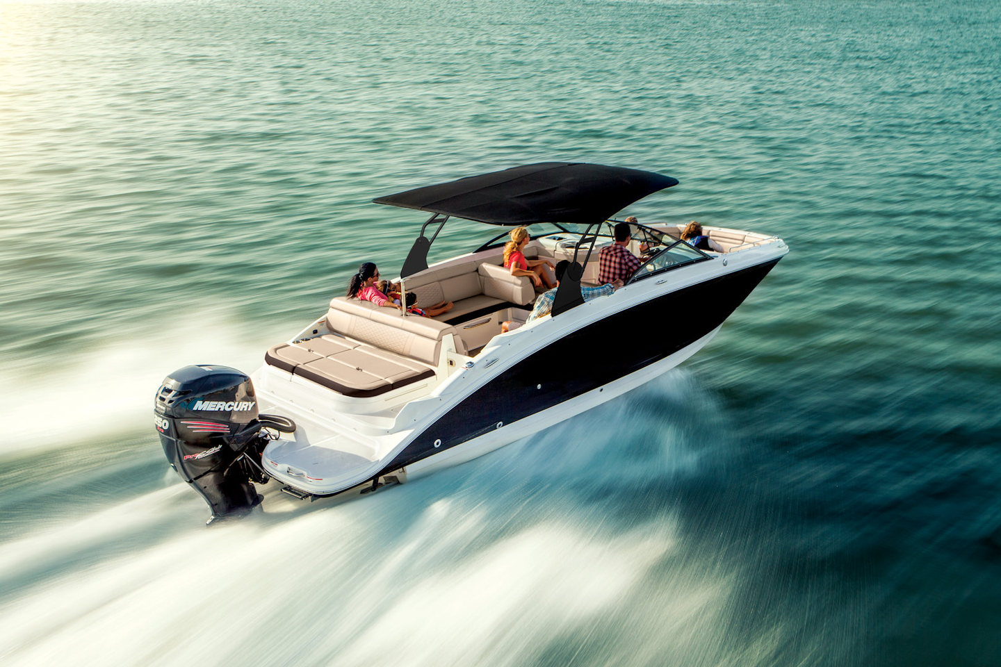 360 VR Virtual Tours of the Sea Ray SDX 270 Outboard