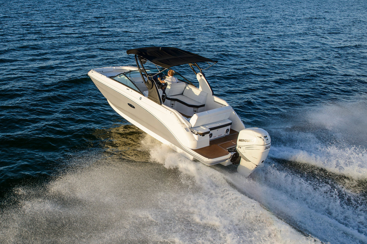 360 VR Virtual Tours of the Sea Ray SDX 250 Outboard