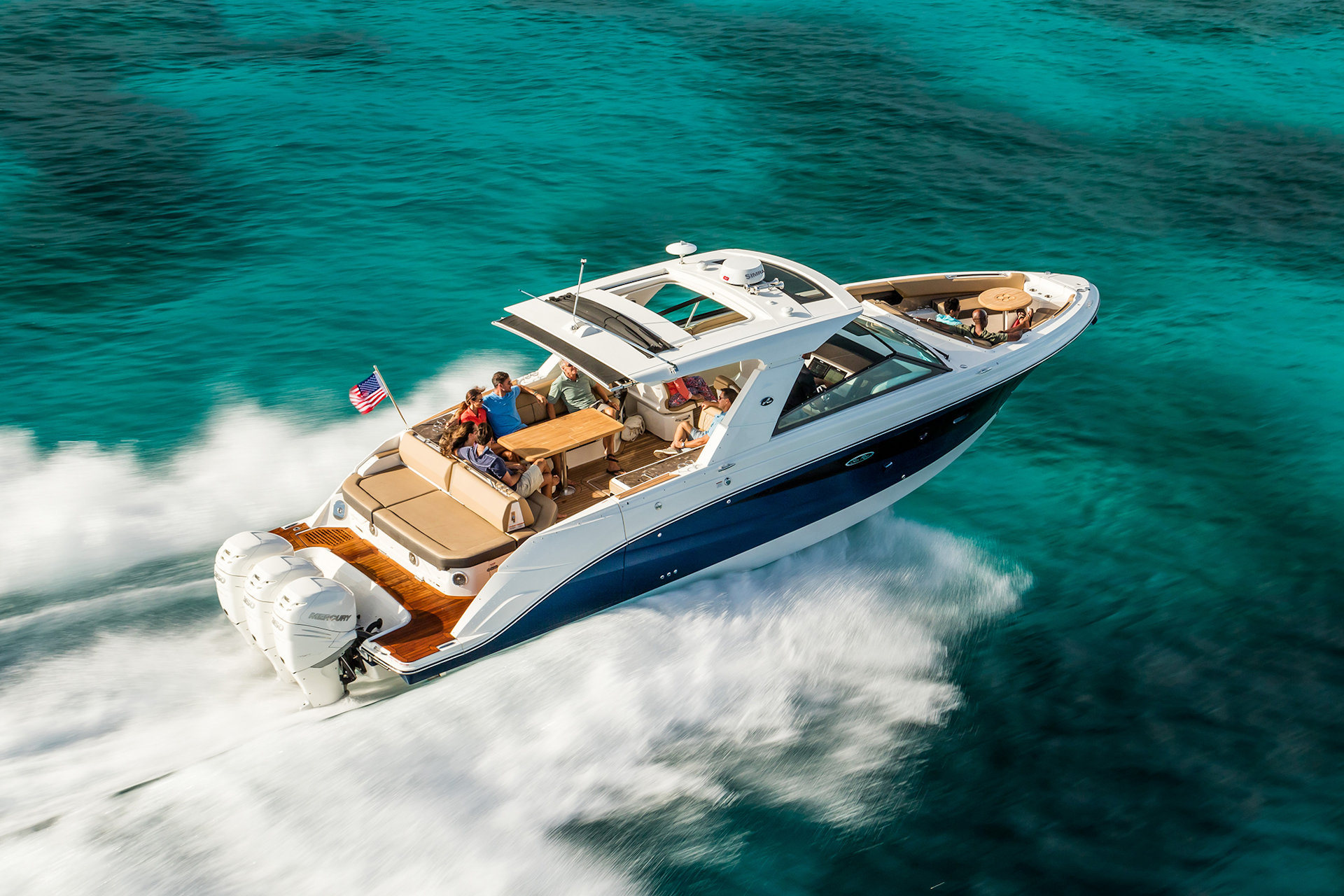360 VR Virtual Tours of the Sea Ray SLX 400 Outboard