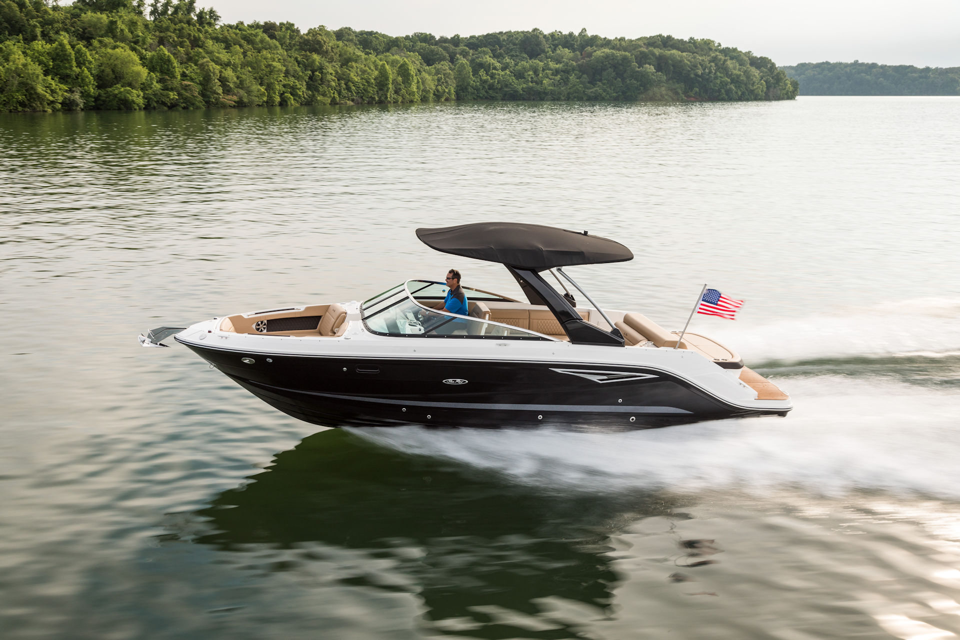 360 VR Virtual Tours of the Sea Ray SLX 280 Outboard