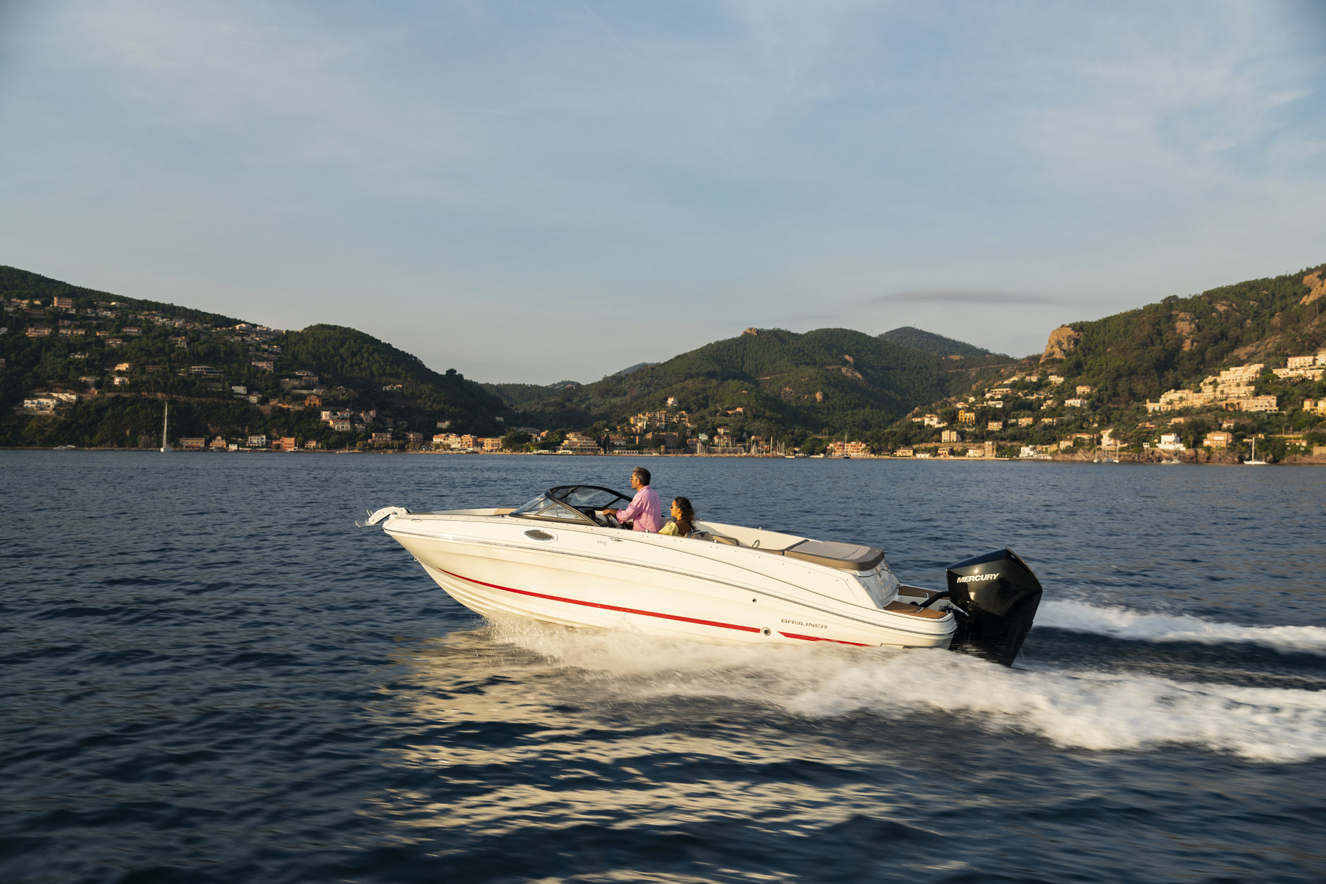 360 VR Virtual Tours of the [VBS-FR] Bayliner VR6 HB