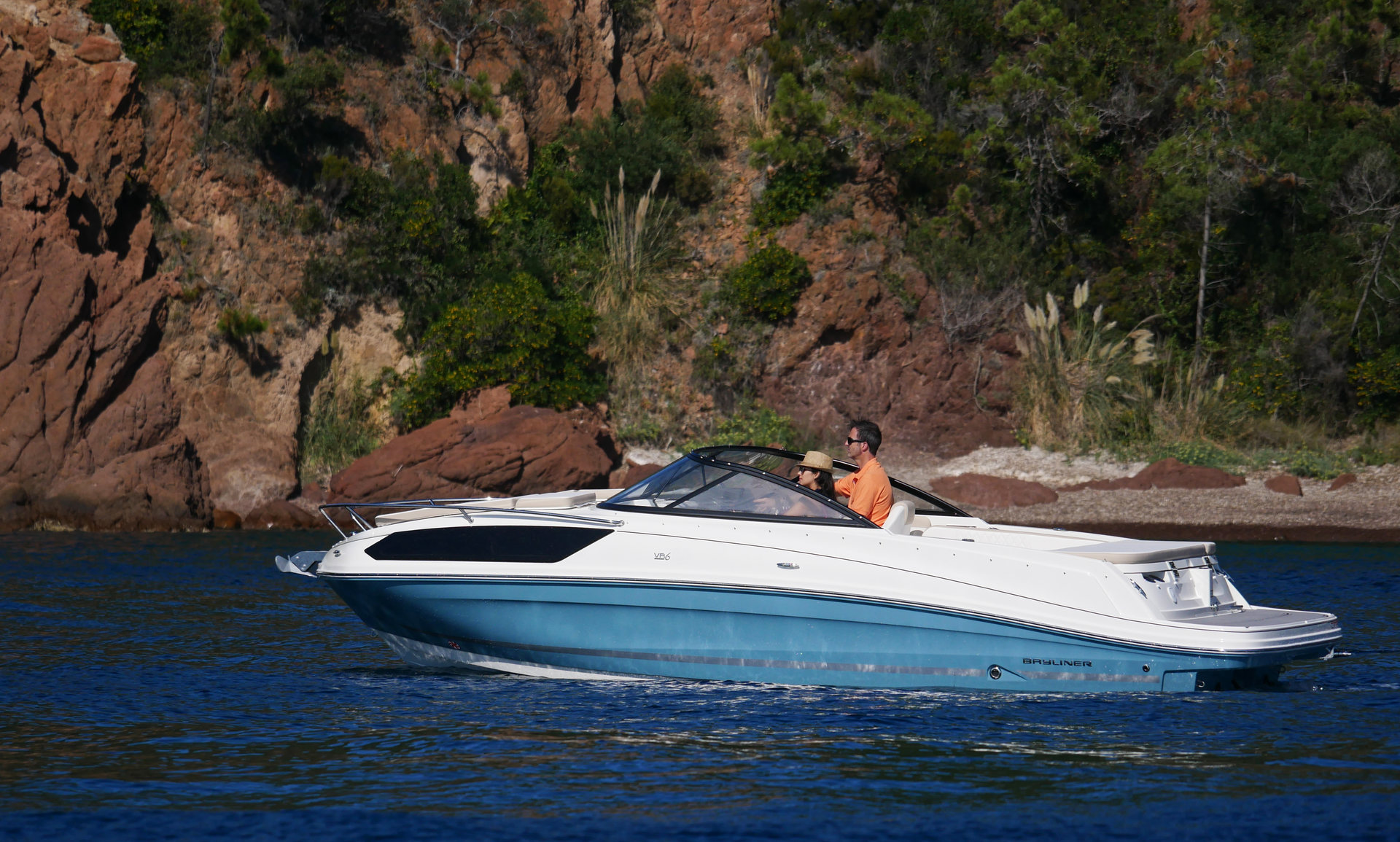 360 VR Virtual Tours of the [VBS-FR] Bayliner VR6 Cuddy IB