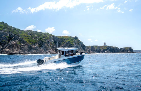 360 VR Virtual Tours of the [VBS-FR] Quicksilver 705 Pilothouse