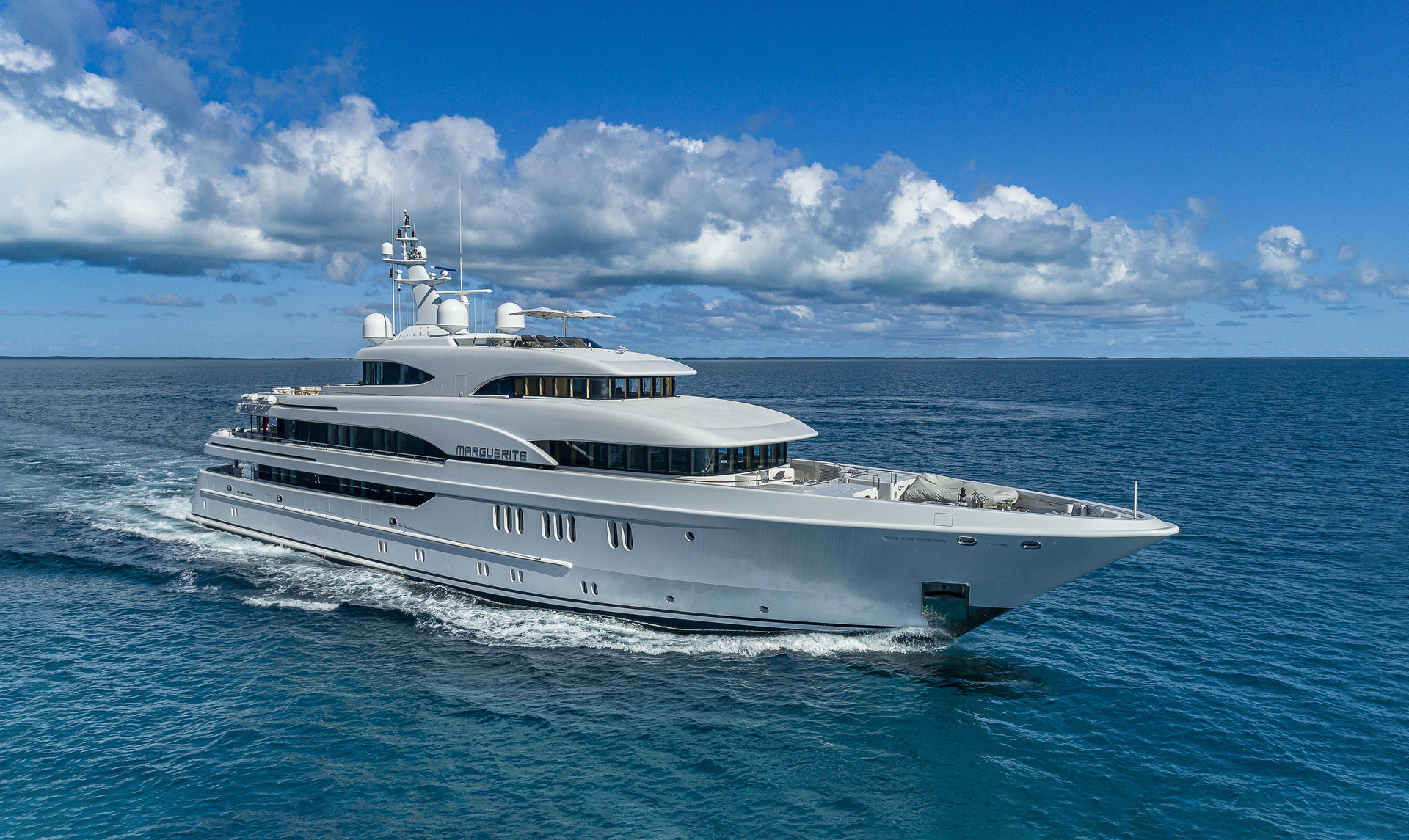 360 VR Virtual Tours of the Lurssen Marguerite