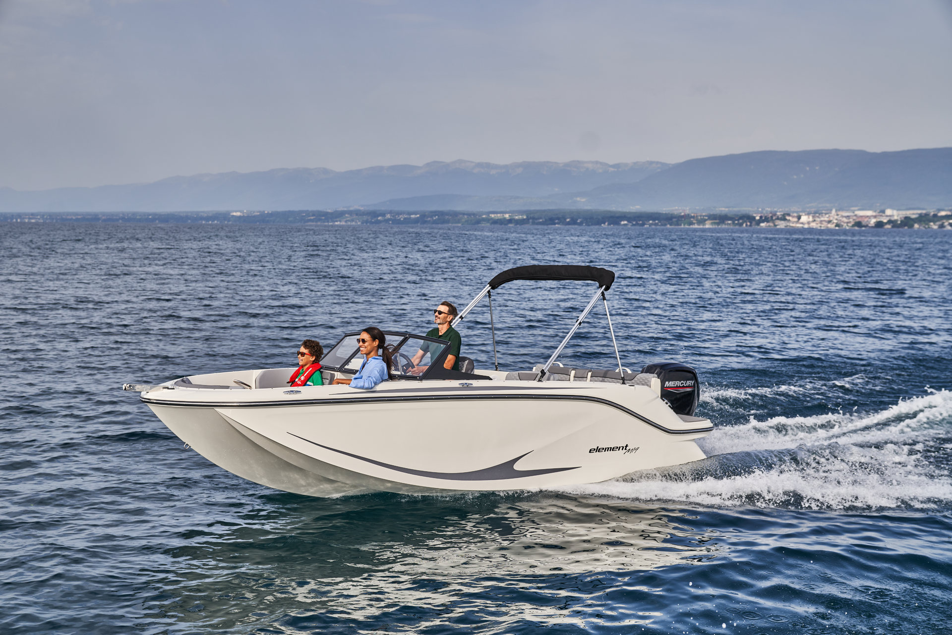 360 VR Virtual Tours of the [VBS-US] Bayliner Element M19