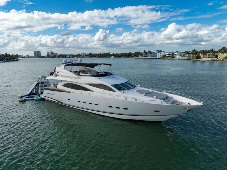 360 VR Virtual Tours of the 2003 Sunseeker 150 GT "So What Who Cares"