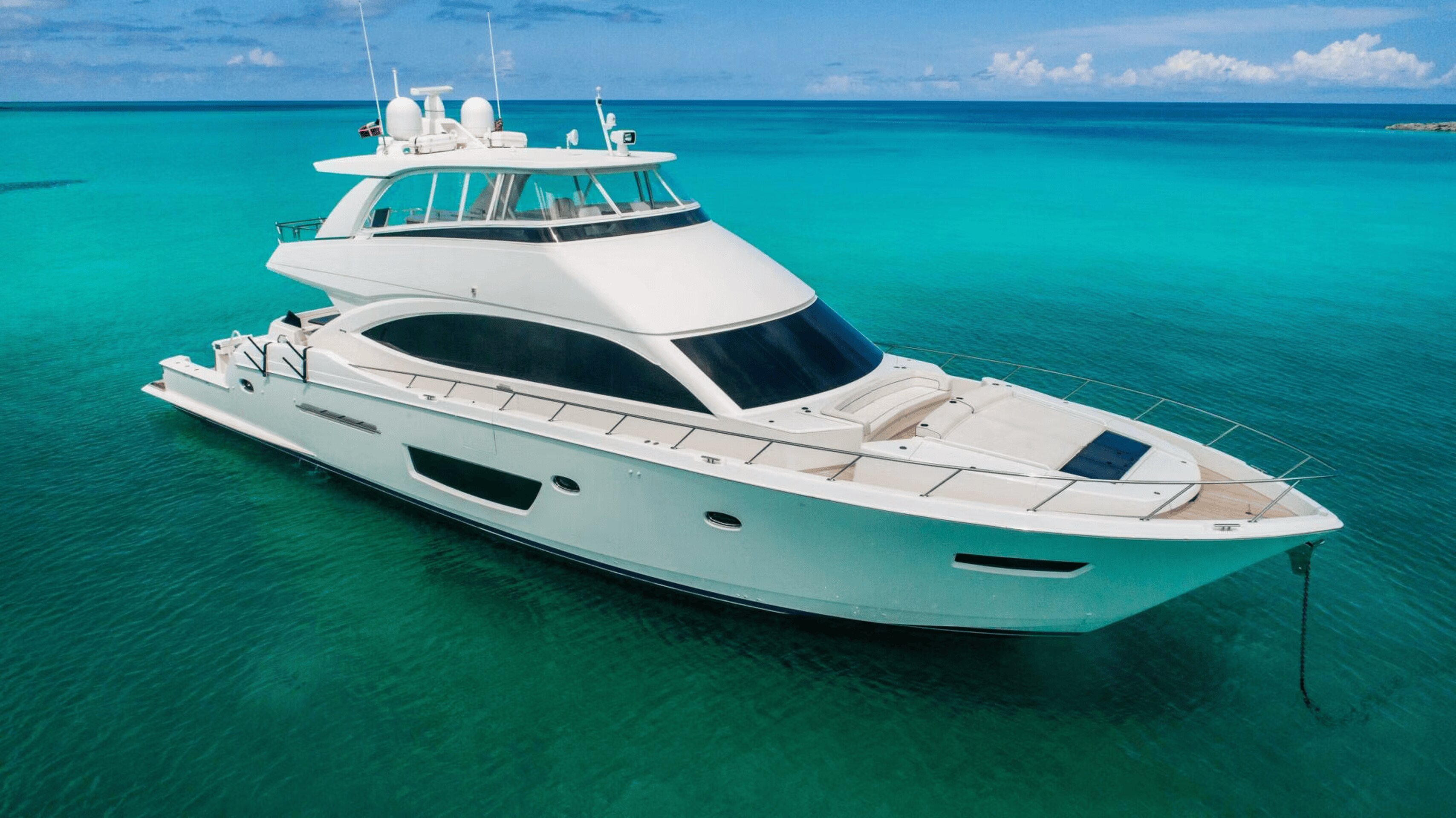 360 VR Virtual Tours of the 2017 Viking 82' Motor Yacht  