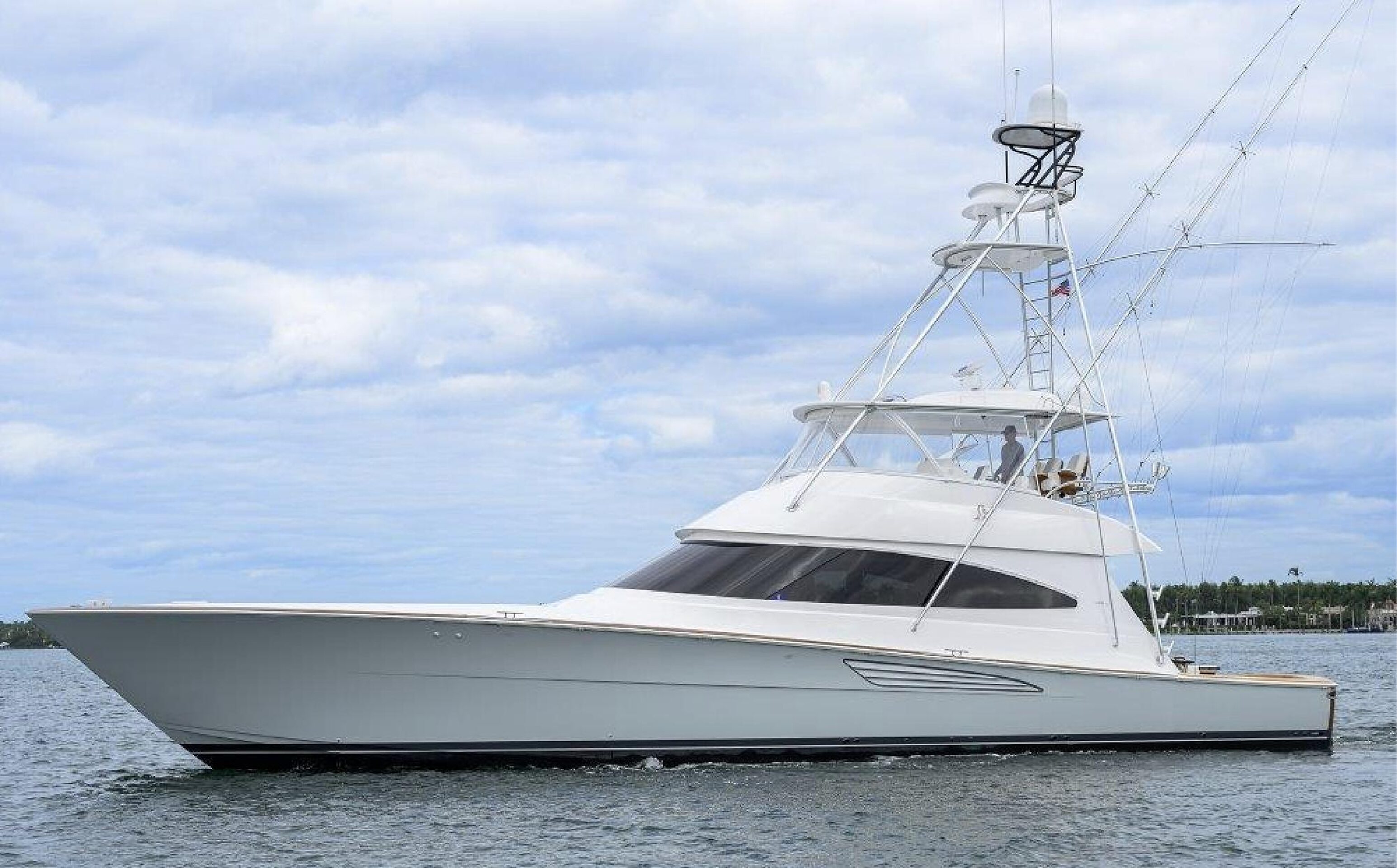 360 VR Virtual Tours of the 2024 Viking 68' Convertible 