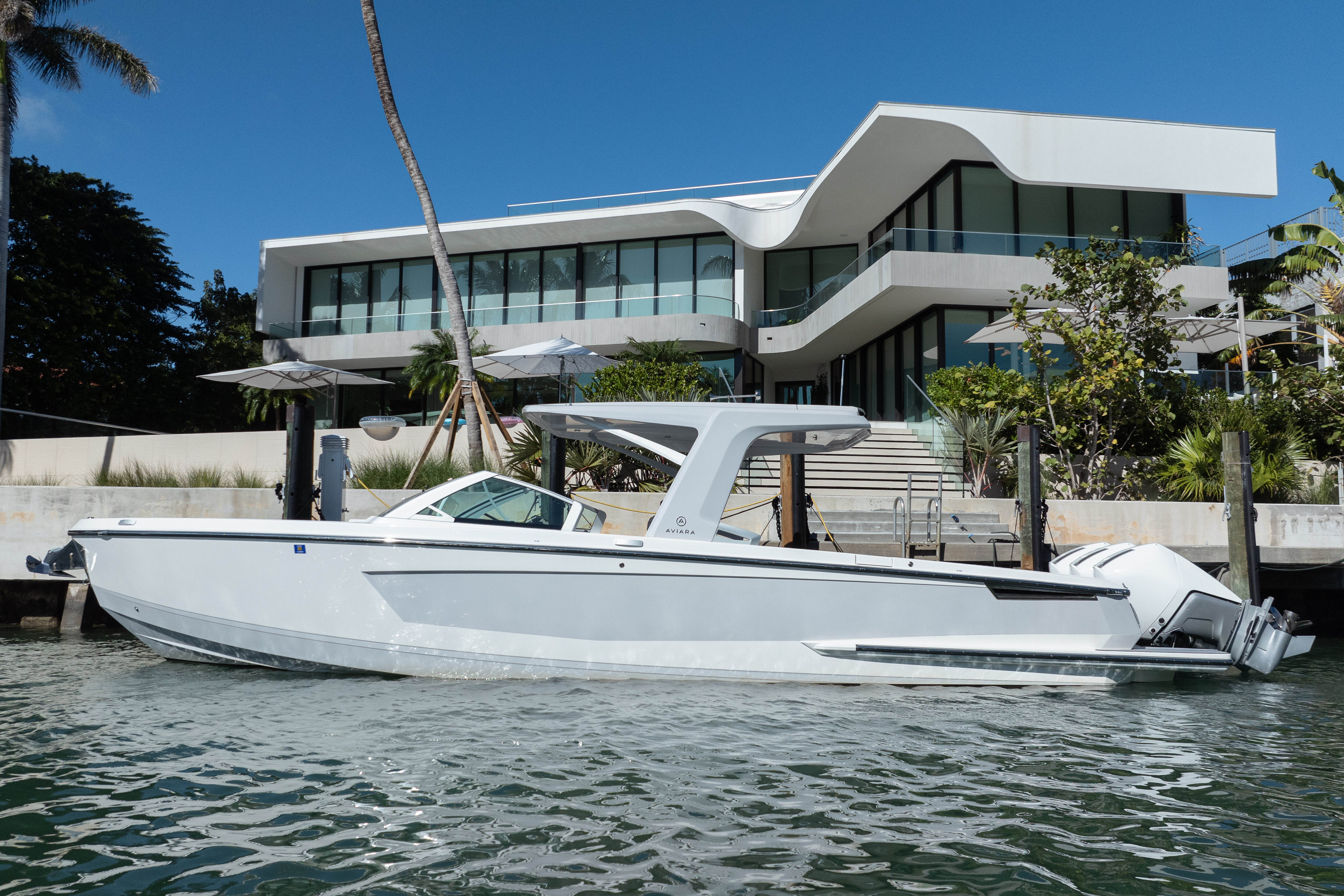 360 VR Virtual Tours of the 2023 Aviara AV36 OB "PELLICANO"