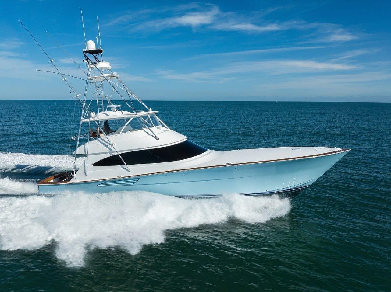 360 VR Virtual Tours of the 2020 Viking 72' Convertible 