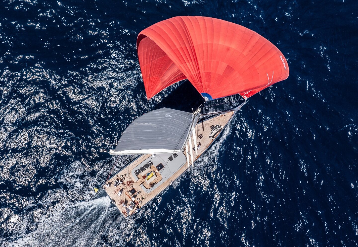 360 VR Virtual Tours of the YYachts Y8