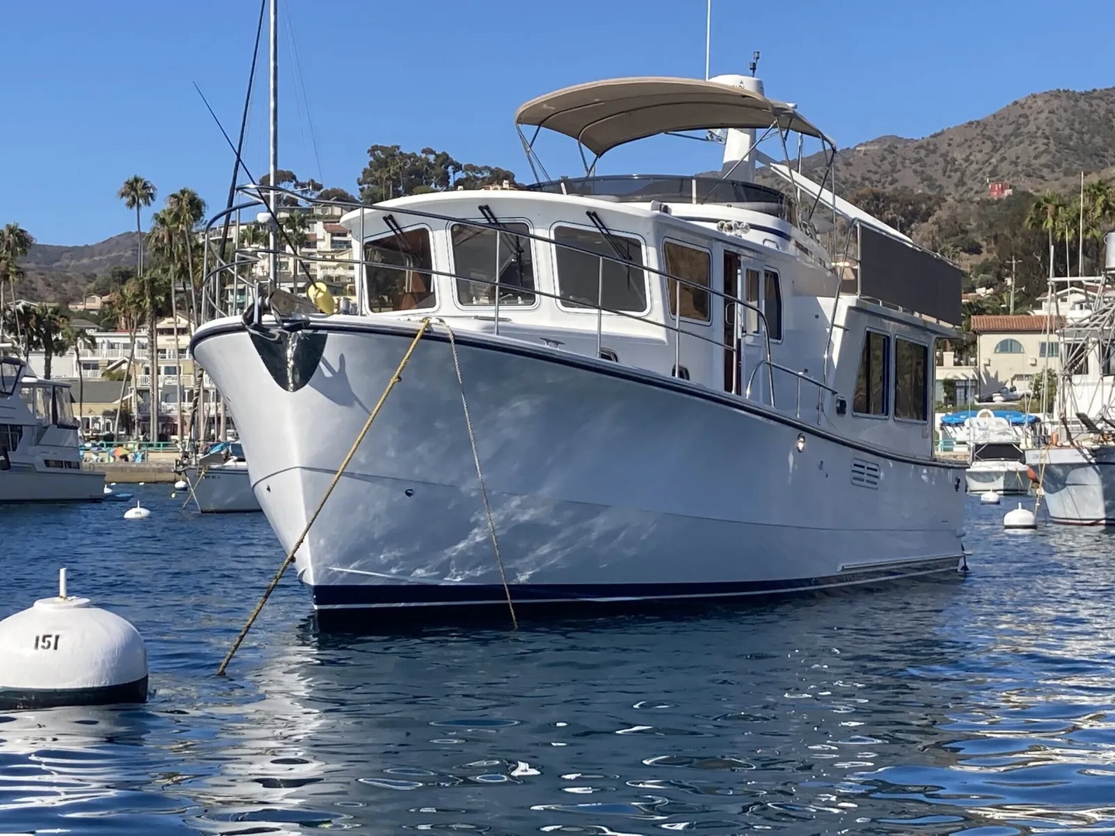 360 VR Virtual Tours of the 2019 Helmsman Trawlers 43 Pilothouse