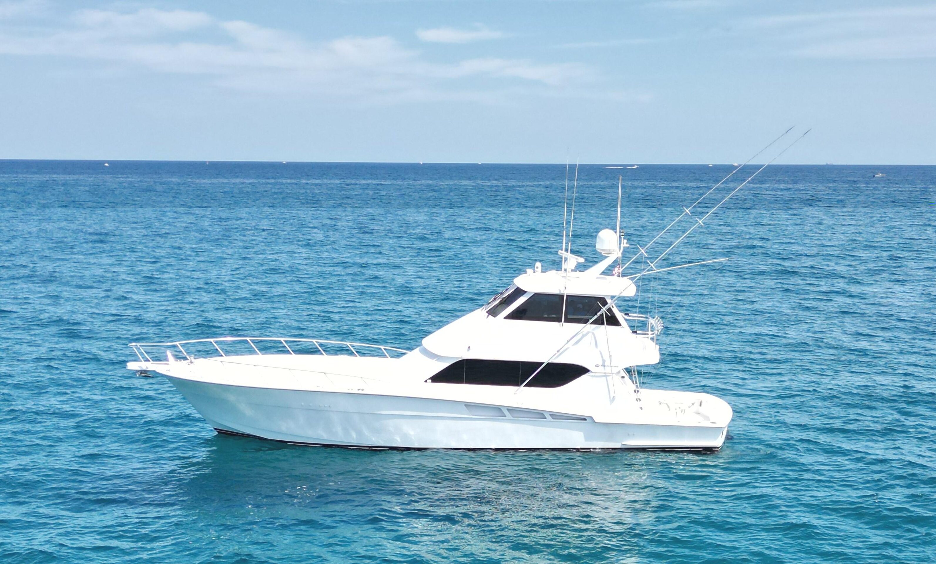 360 VR Virtual Tours of the 2005 Hatteras 60' Enclosed Bridge 