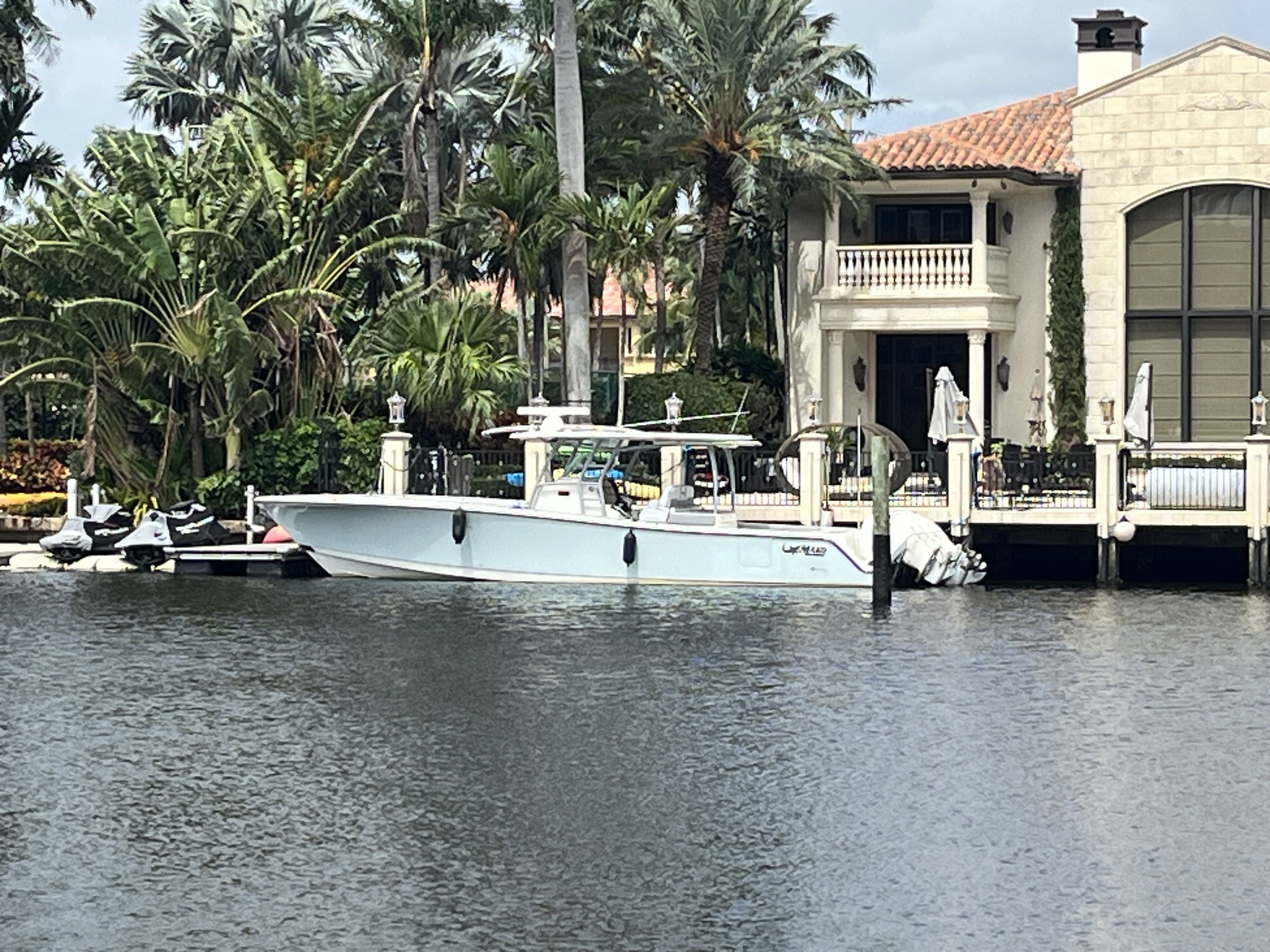 360 VR Virtual Tours of the 2017 Mako 414 Center Console