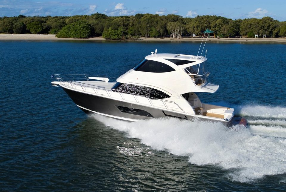 360 VR Virtual Tours of the Riviera 53 Enclosed flybridge