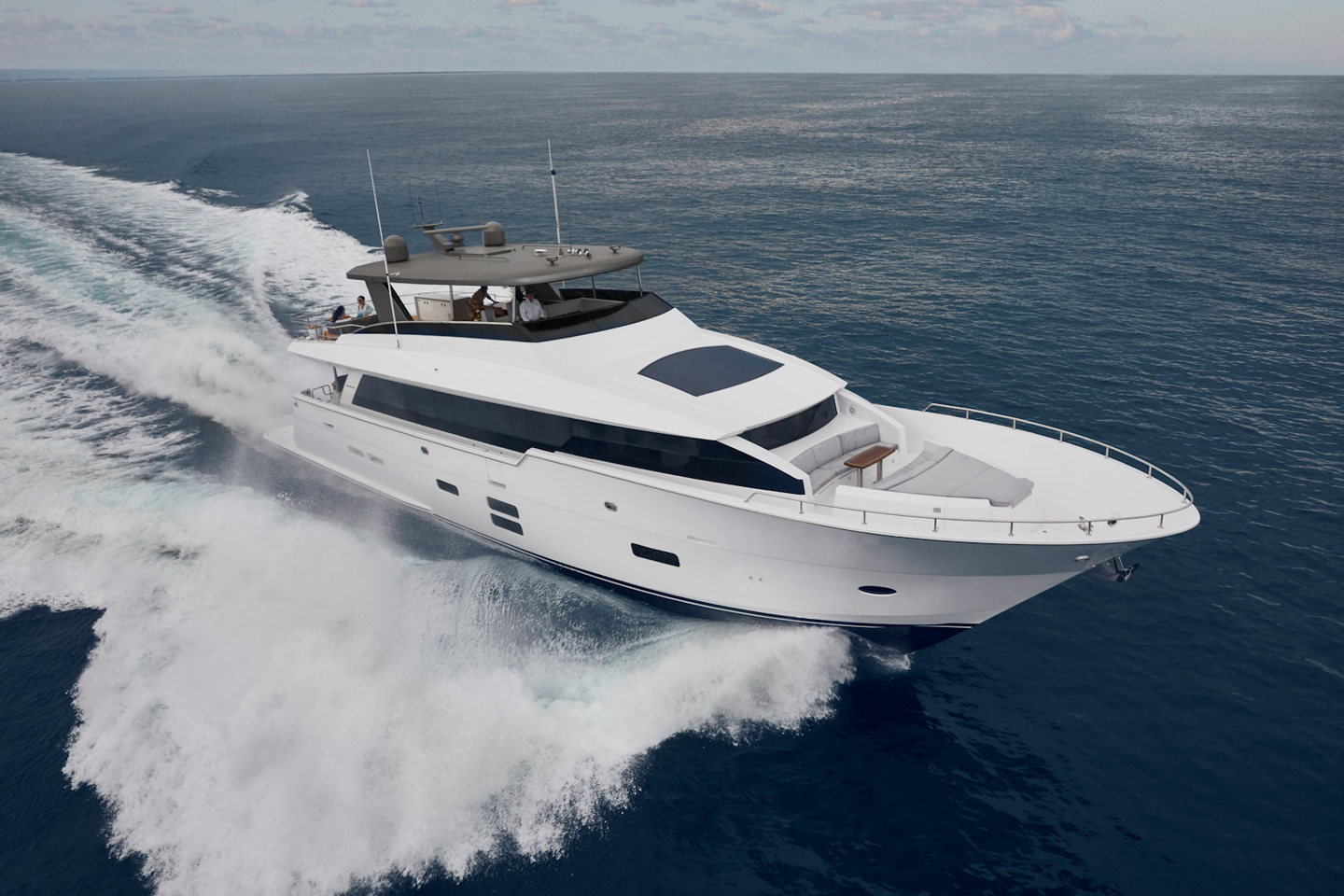 360 VR Virtual Tours of the Hatteras 90 Motor Yacht