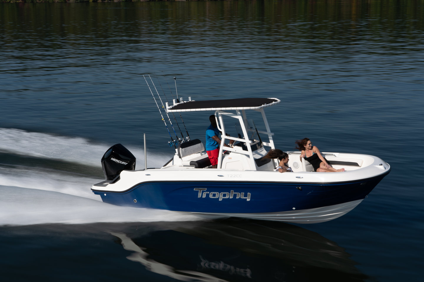 360 VR Virtual Tours of the Bayliner Trophy T22CC