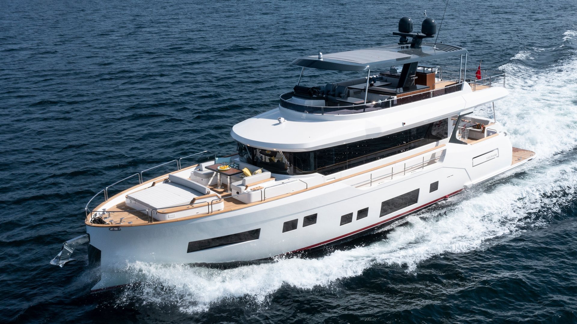 360 VR Virtual Tours of the Sirena 68