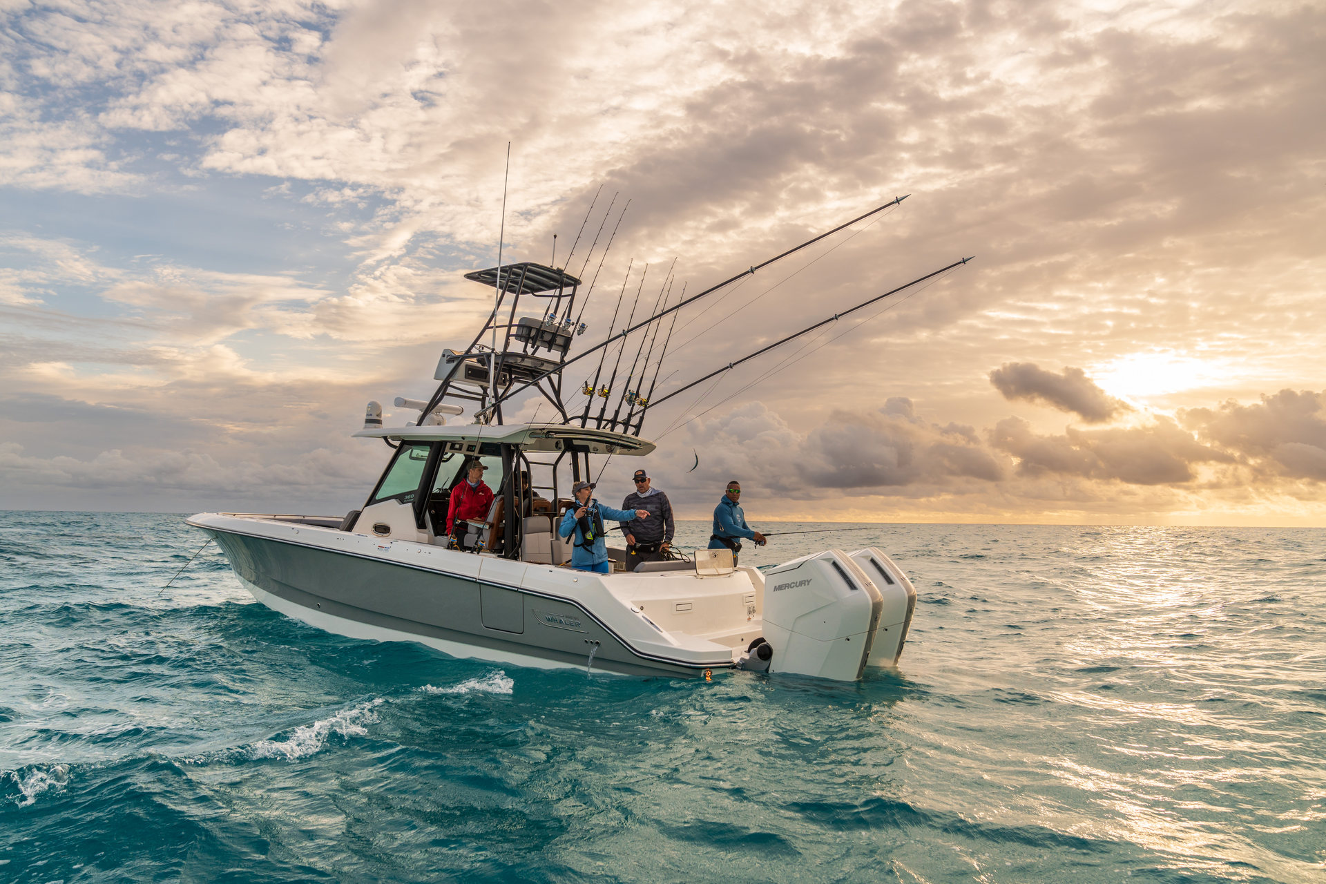 360 VR Virtual Tours of the Boston Whaler 360 Outrage