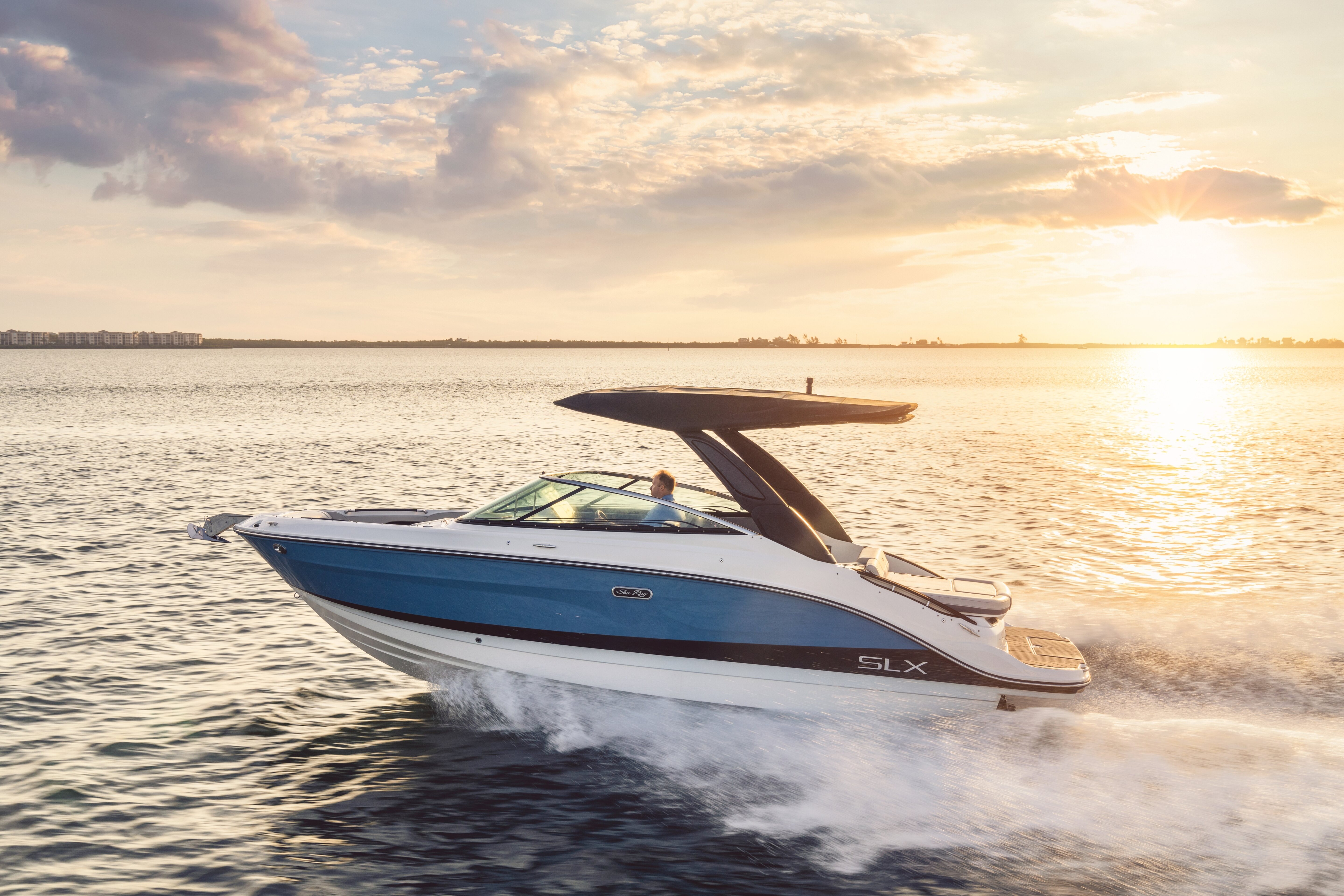 360 VR Virtual Tours of the Sea Ray SLX 260