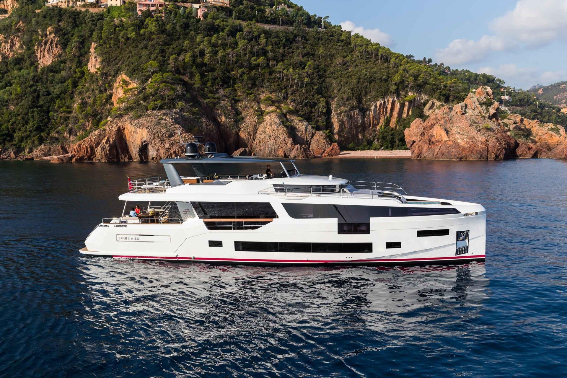 360 VR Virtual Tours of the Sirena 88