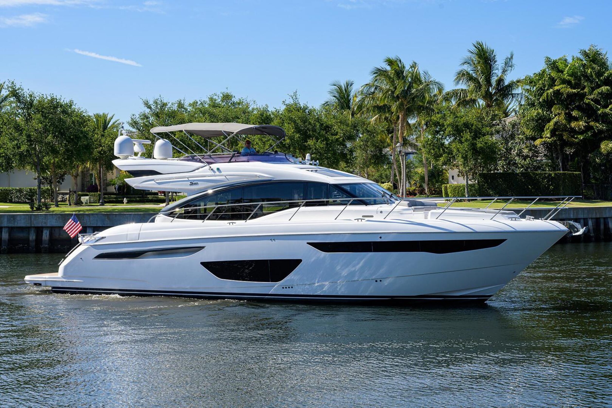 360 VR Virtual Tours of the 2018 Princess 60 Flybridge "Mulligan"