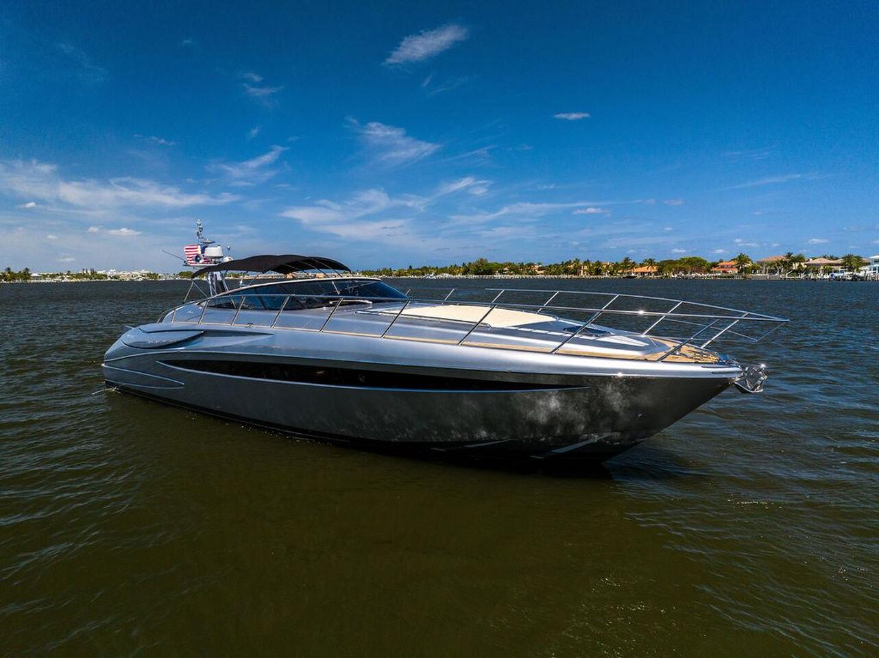 360 VR Virtual Tours of the 2014 Riva 52 LE "Andiamo"